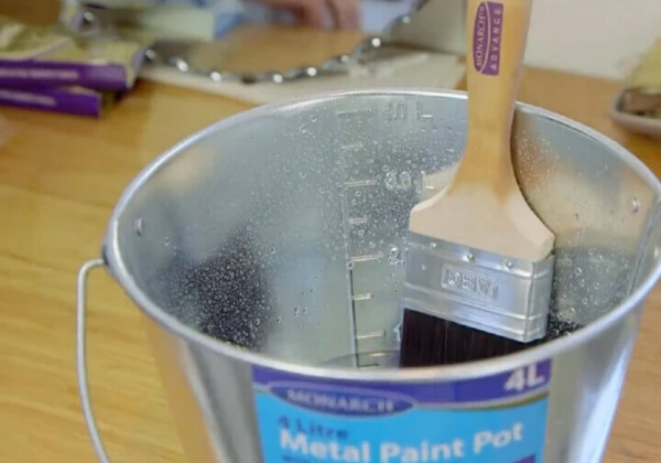 STEP 1: Preparing your brushes