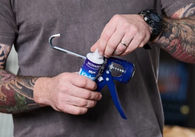 How To Use a Caulking Gun
